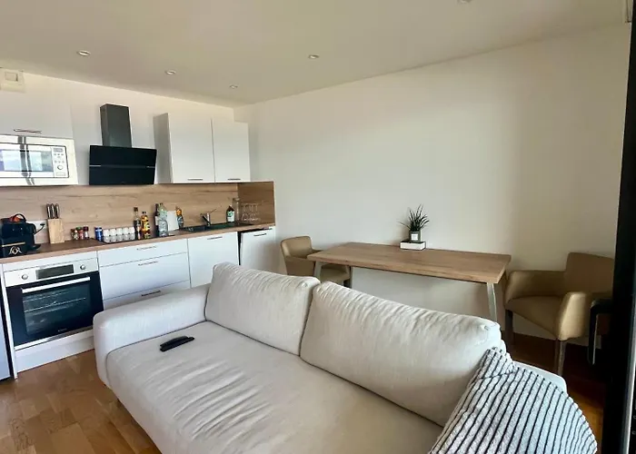 T2 Avec Vue Panoramique * Ajaccio (Corsica)